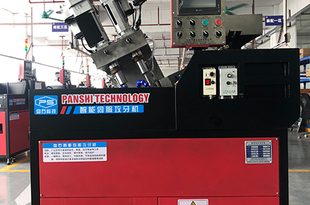 深入解析多軸鉆孔攻牙機